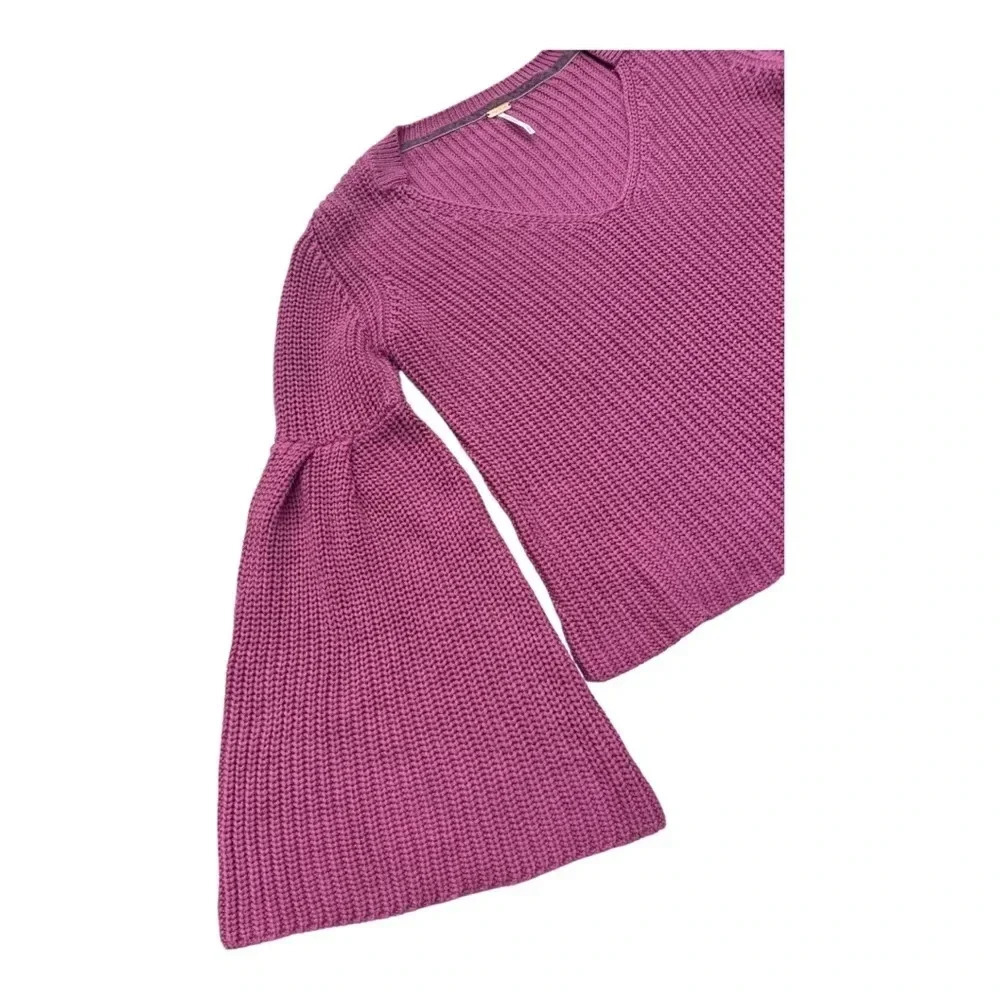 Free People Pink Damsel Bell Sleeve Cropped Knit Sweater // S - Picture 3 of 8
